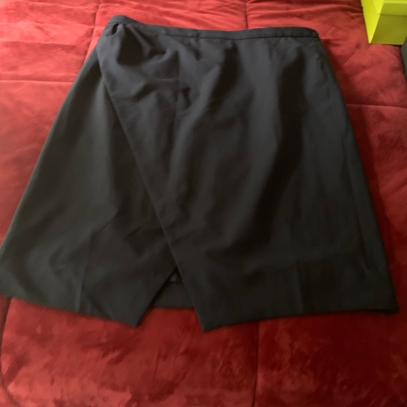 Like new JCREW SKIRT - Picture 1 of 3